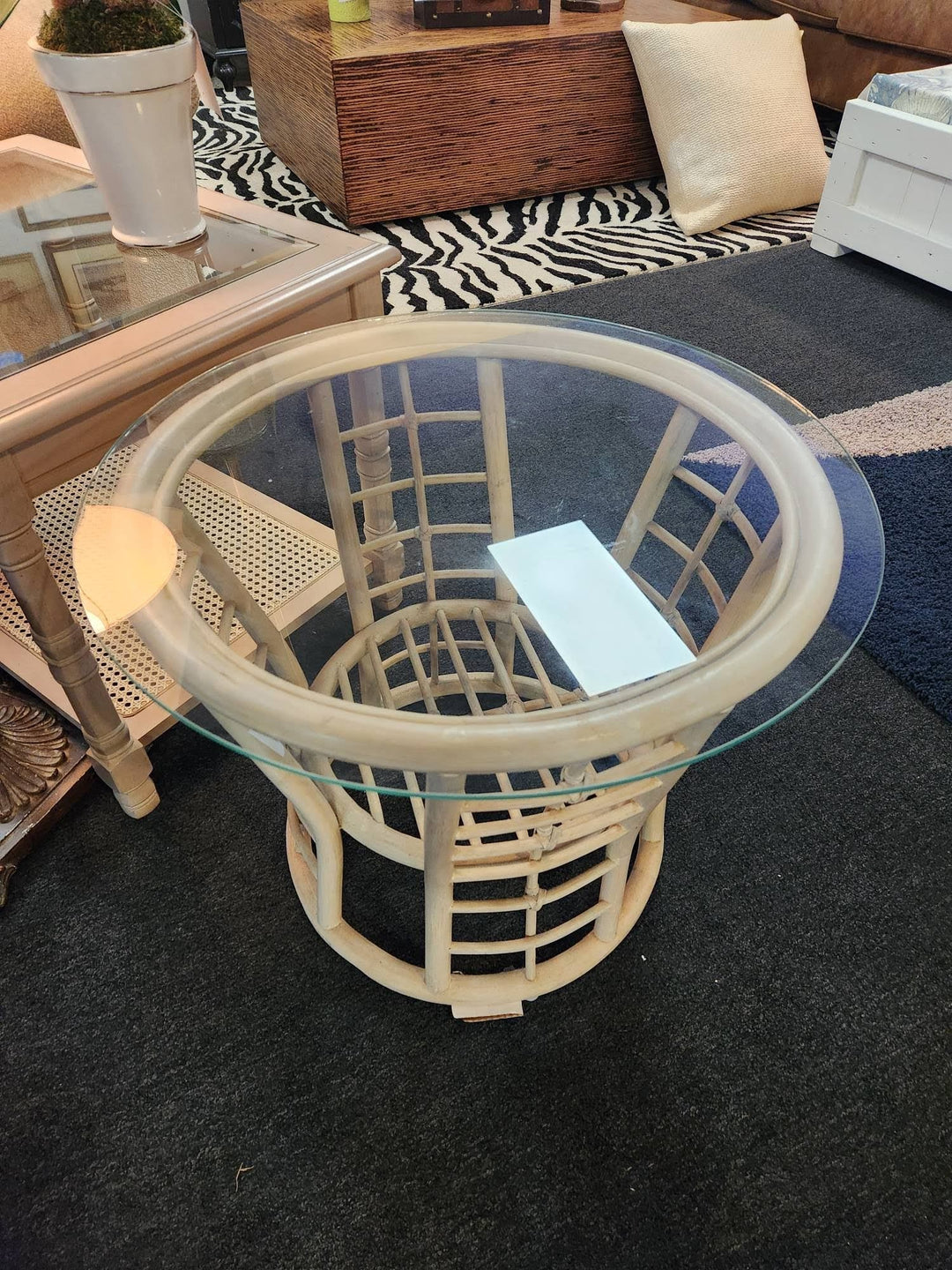 24" ROund Bamboo End Table
