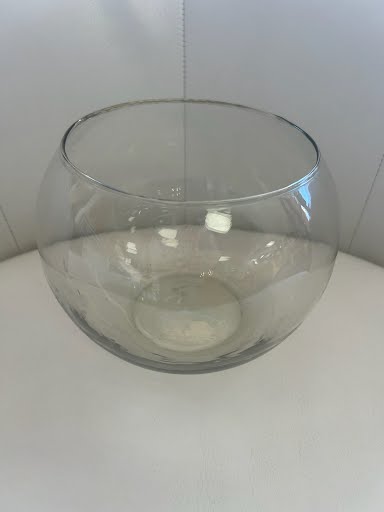 6" Round Vase