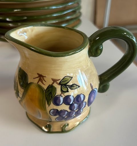 Home Trends Creamer