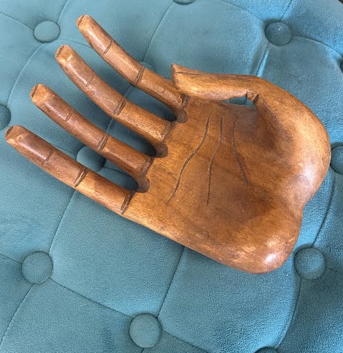 Hand figure vintage carved wood 9x4