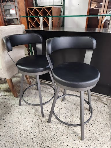 SET OF 2- Blk Swivel Counter Stool