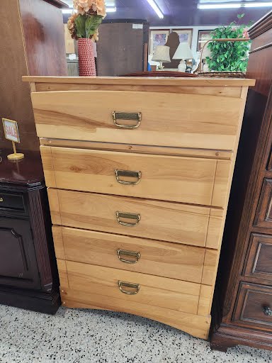 5 Drawer Maple High Chest