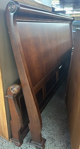 King Platform Bed