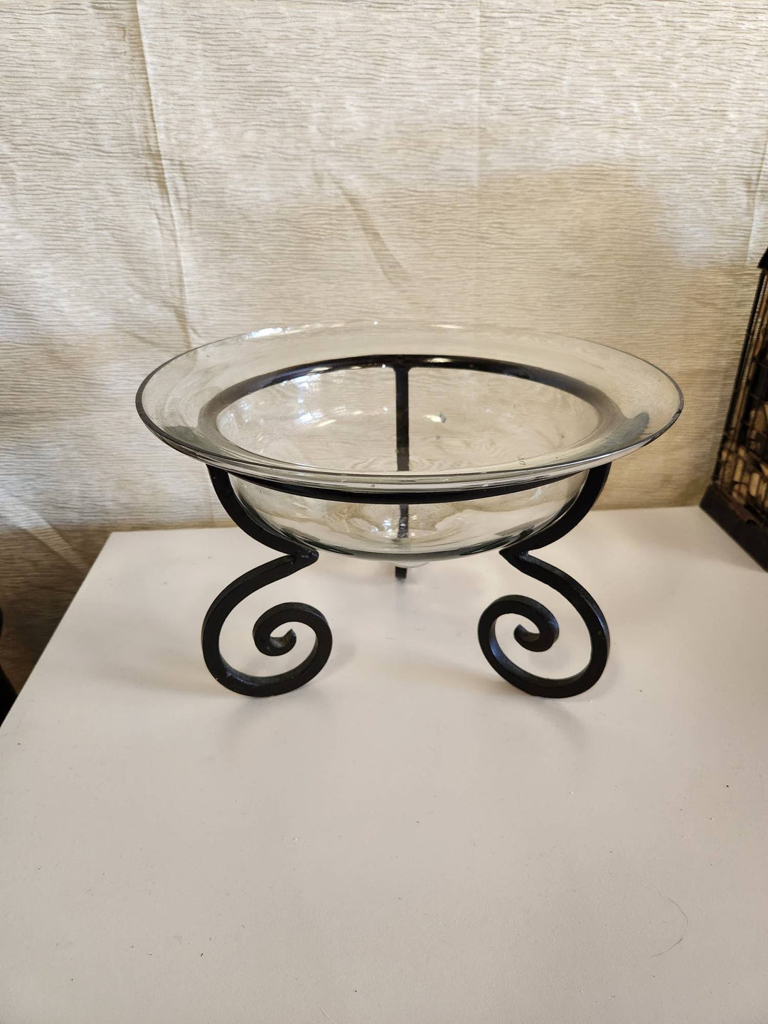 Glass Bowl in Stand