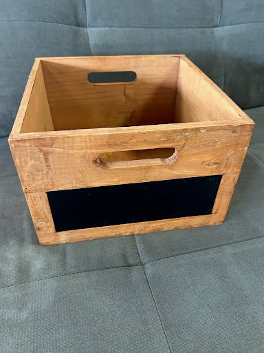 Box w. Handles