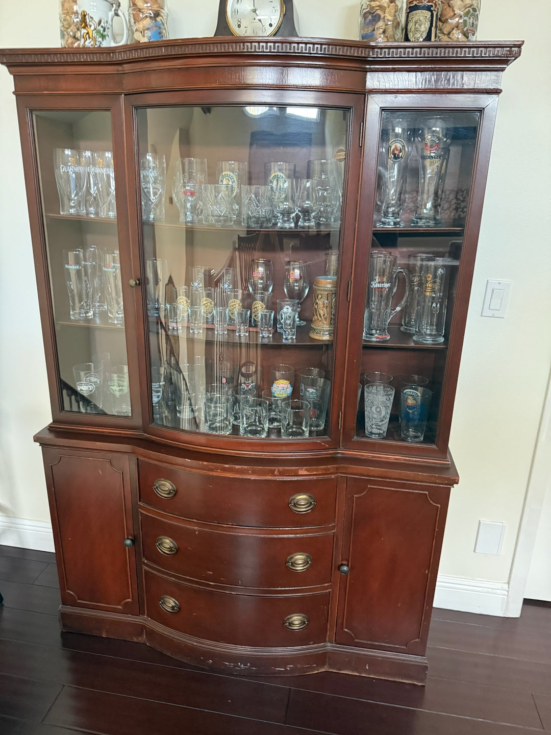 China Cabinet Dk Wood