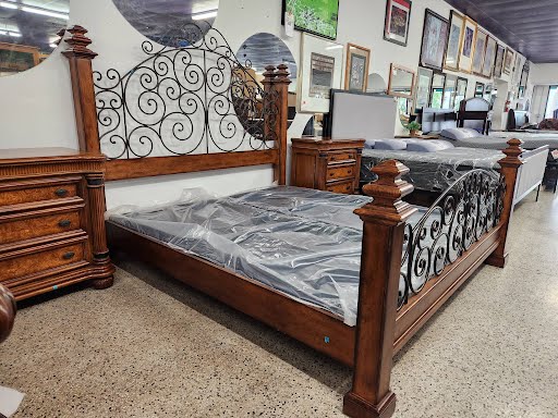 Wood & Iron King Bed