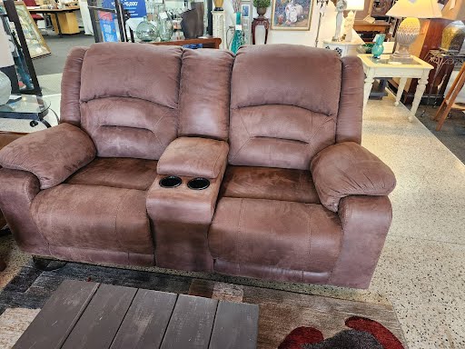 Love Seat Double Recliner Electric 76"w