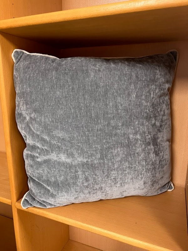 SET OF 2 -Pillow