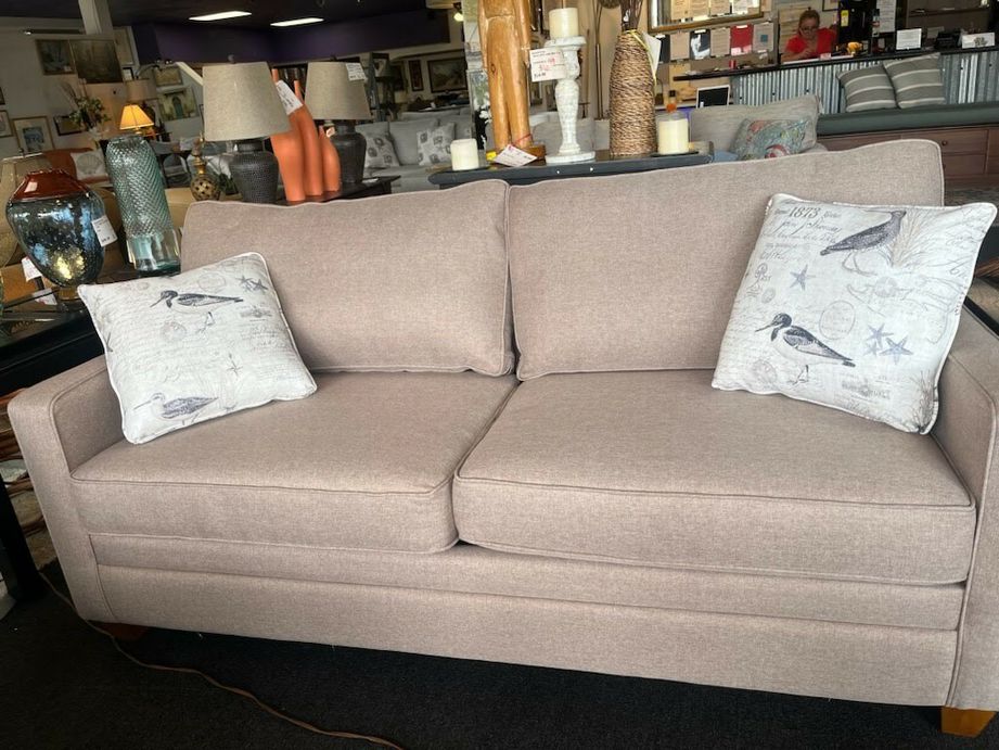 251-Sofa, Track Arm, Siam Nutmeg 75" Long