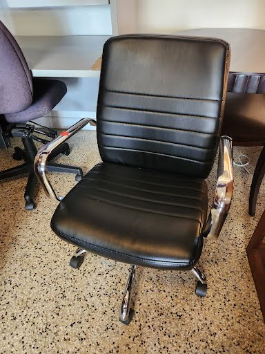 Black Desk Chair