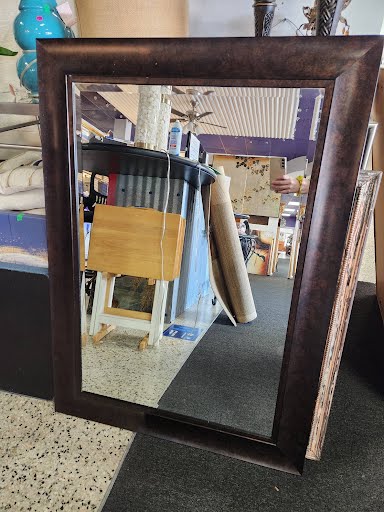 Mirror 31x44