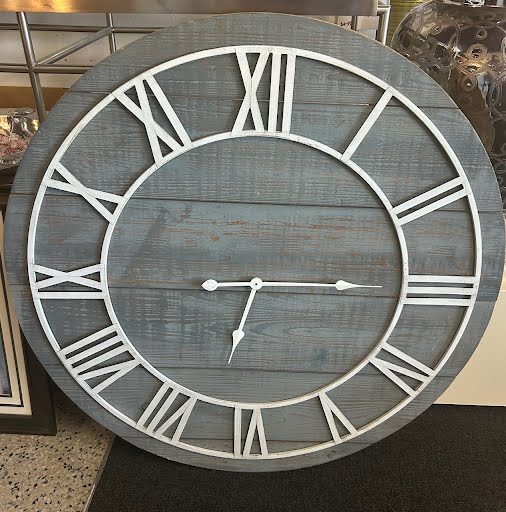 36" Round Clock