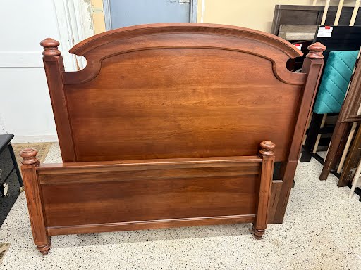 Broyhill Bed Sizes Queen Bed