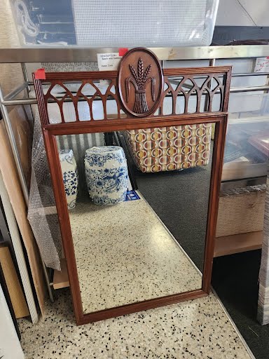 Mirror 22x37