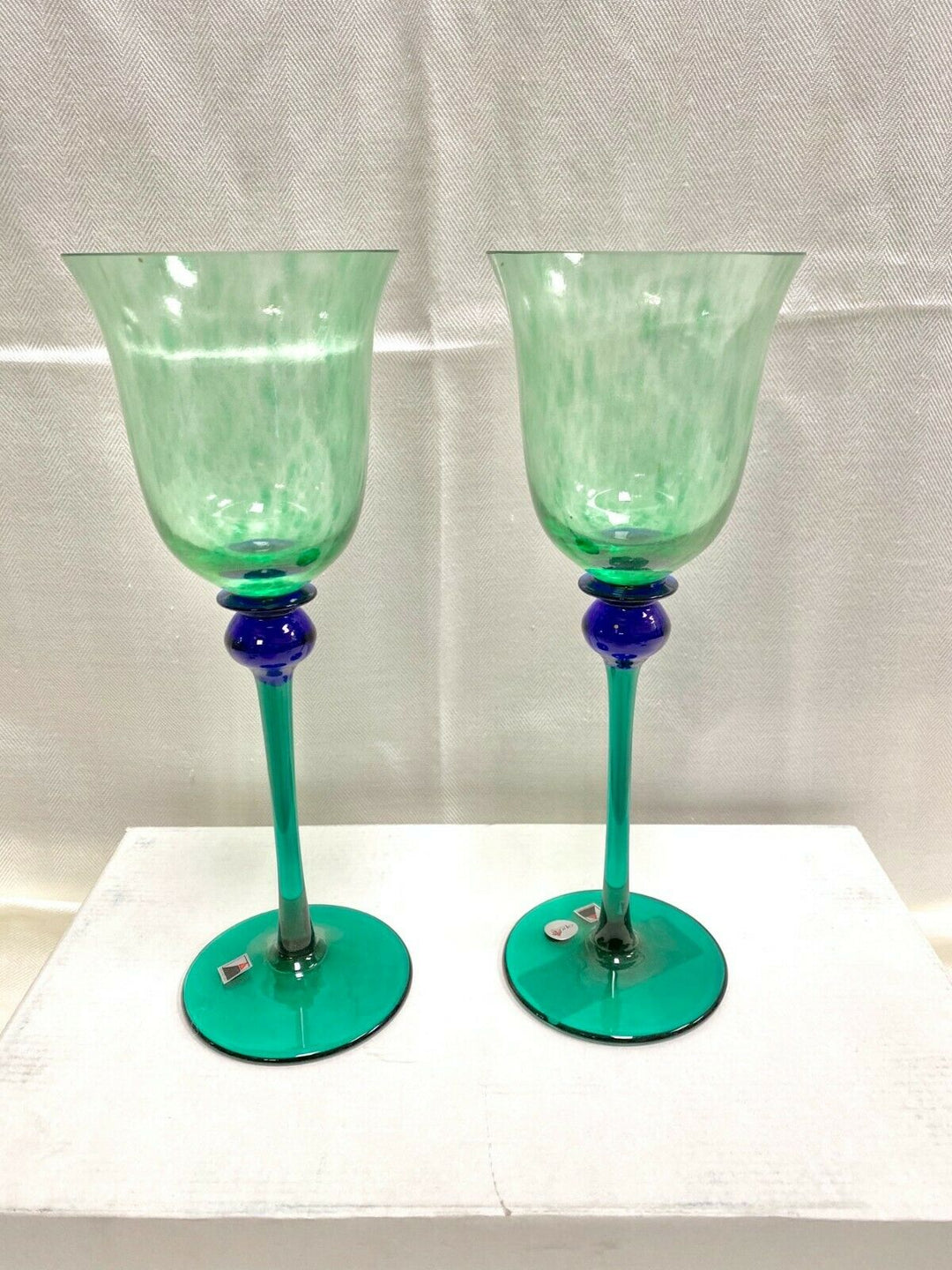Set/2 Signed Opus Mardi Gras Green Wine Goblet