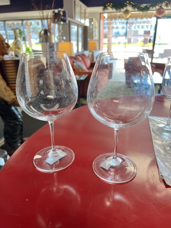 SET OF 2 -Glassware