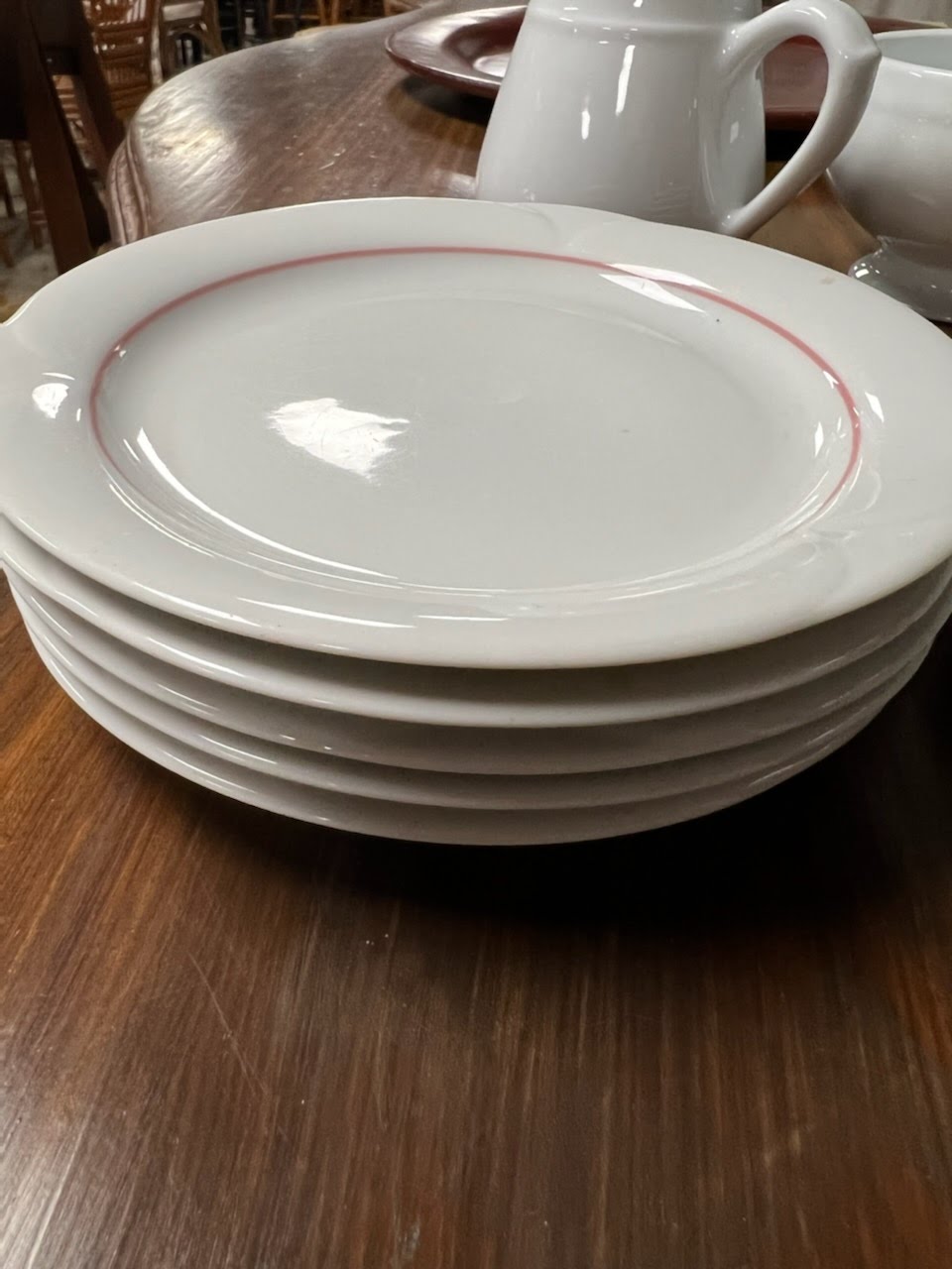 Plate with pink design
