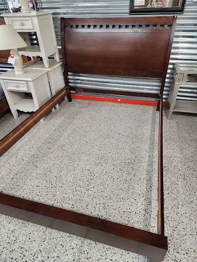 Queen Bed Dark Wood