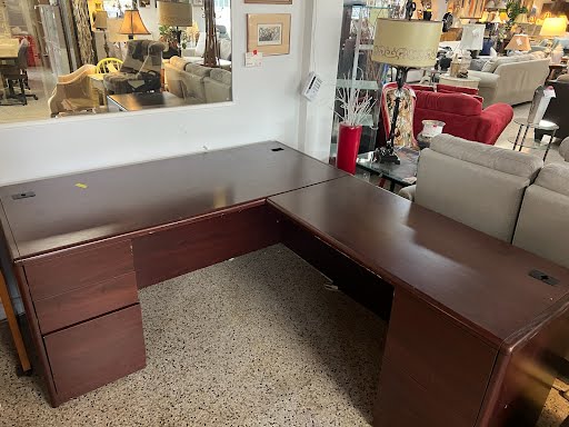 Hon Desk