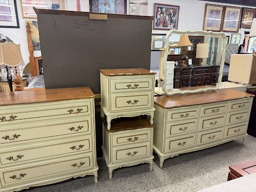 Two Tone French Bed Set