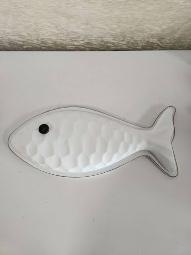 White Wood Fish Shaped Wall Art