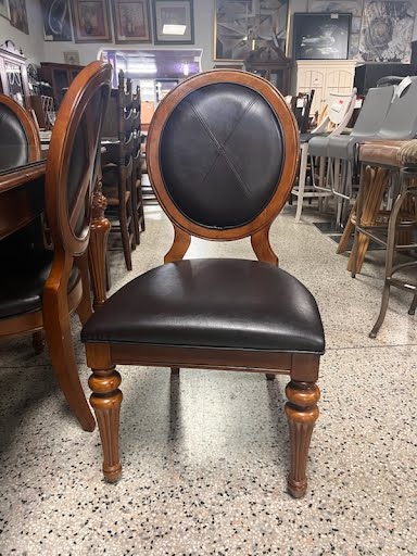 Dining Set Cindy Crawford w. 6 Chairs