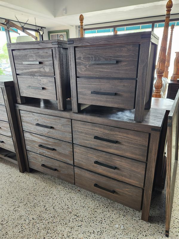 Dresser With Mirror + 2 Nightstands