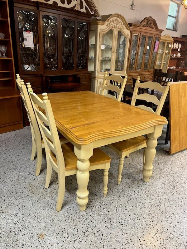 Dining Set Maple w. 4 Chairs 18" Leaf