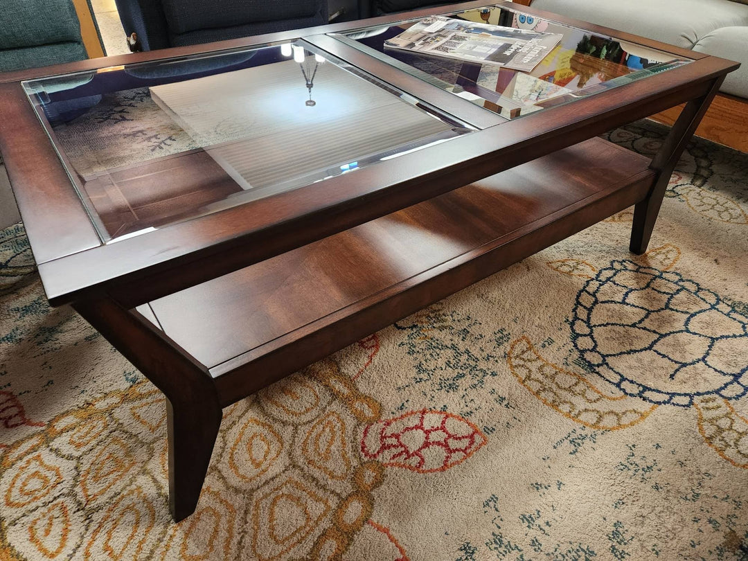 Coffee Table w. Glass Inserts
