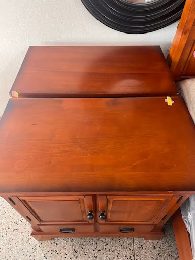Faux Cherry Queen Bed w. Night Stand
