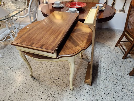 French Provincial Dining Table