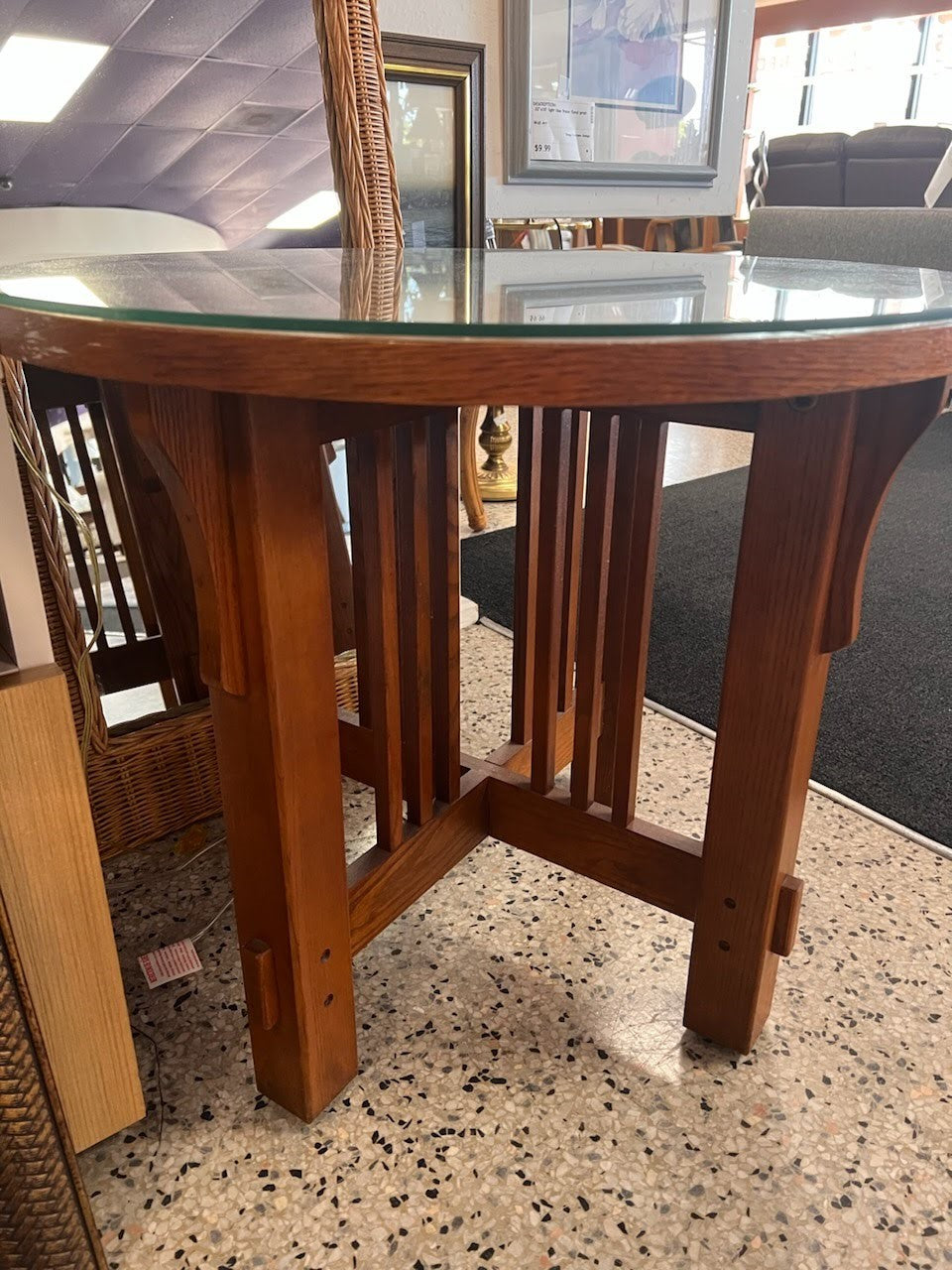 End Table 26" Round