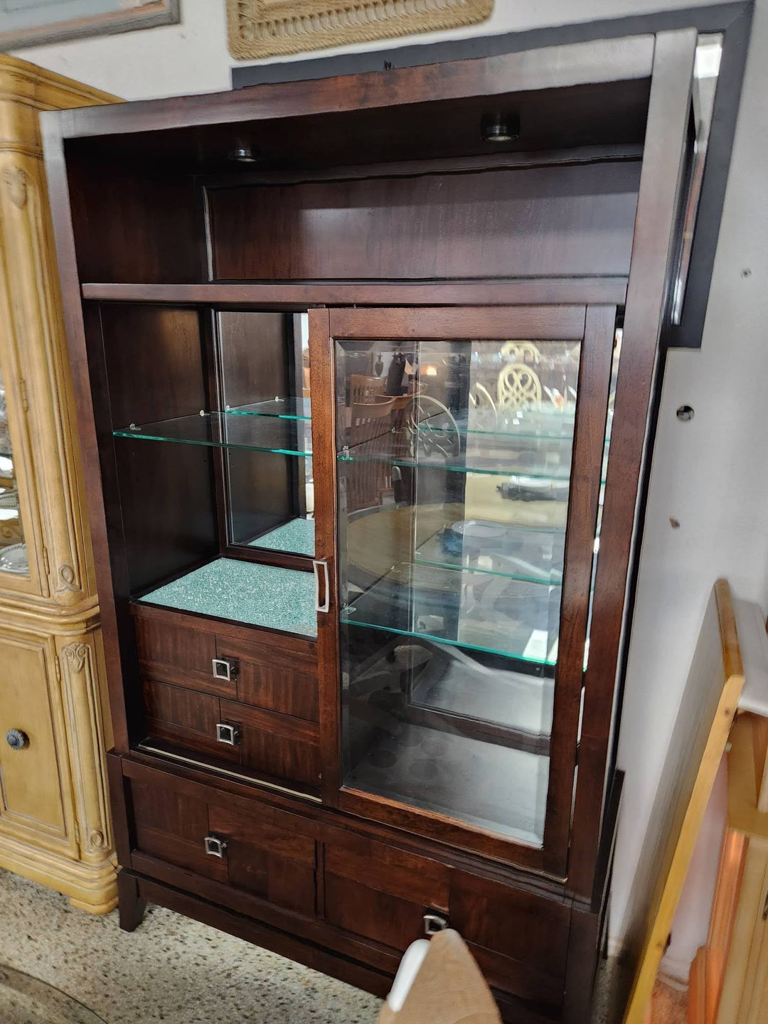 Rooms to Go China Cabinet Dark Wood