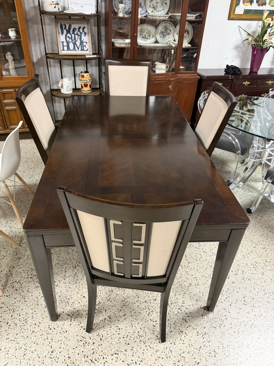 Dining Set