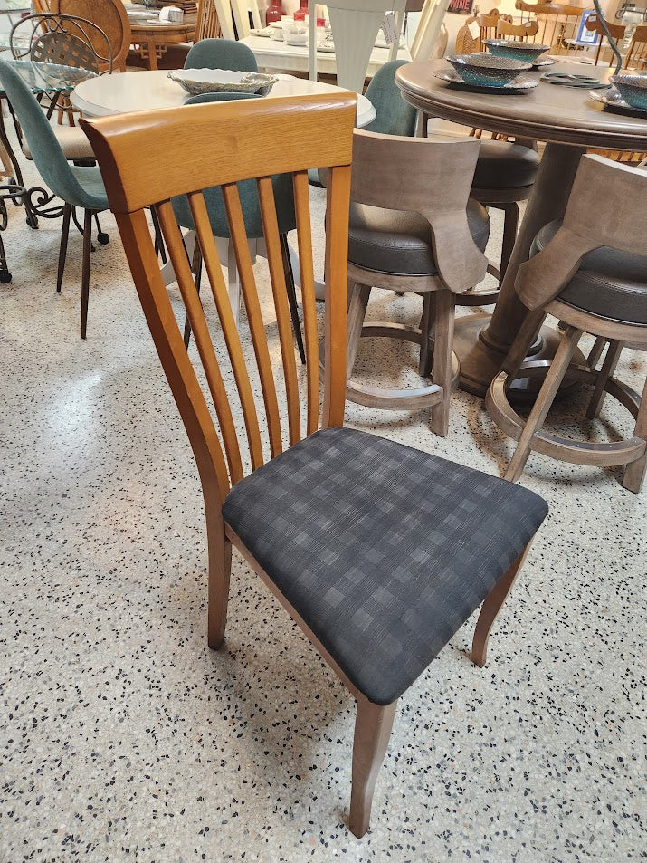 Calligaris Wood Extending Dining Set