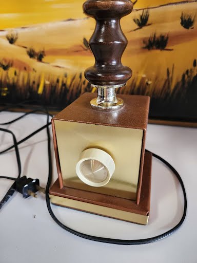 Mid Century Atomic Table Lamp