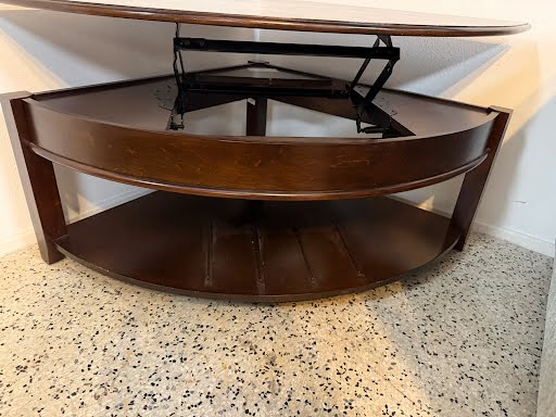 Lift Top DK Wood Rooms to Go Coffee Table