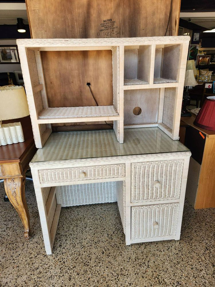 White Wicker Desk w. Hutch