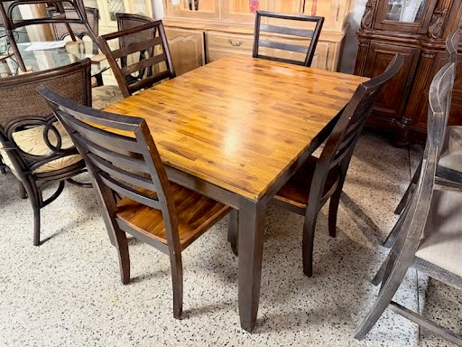 Dining Set