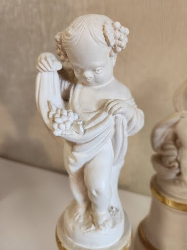 Borghese Vintage Figurines