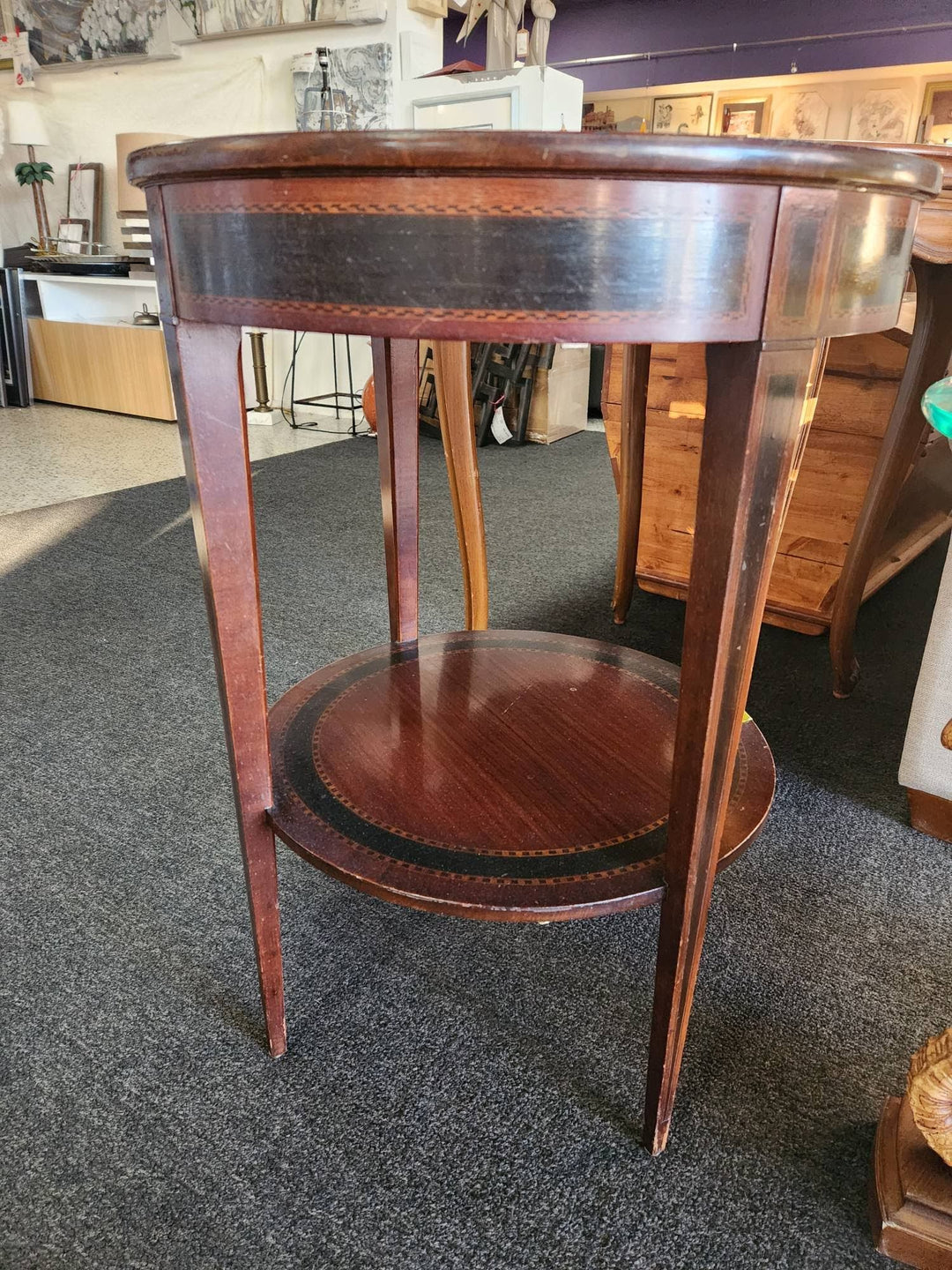 20" Round End Table