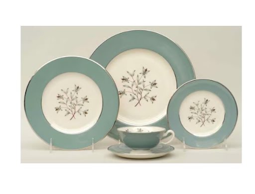 (8) 5pc Plate Setting-Kingsley by Lenox x-44