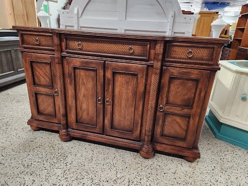 Ashley Furniture Buffet 59"w
