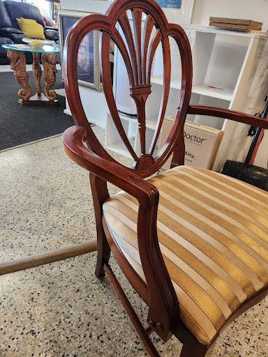 Single Federal Chair