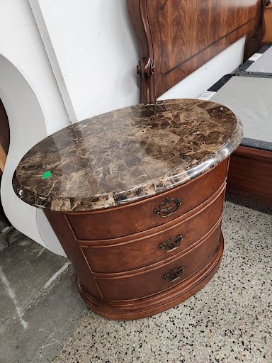 Thomasville Nightstand Ernest Hemingway Collection