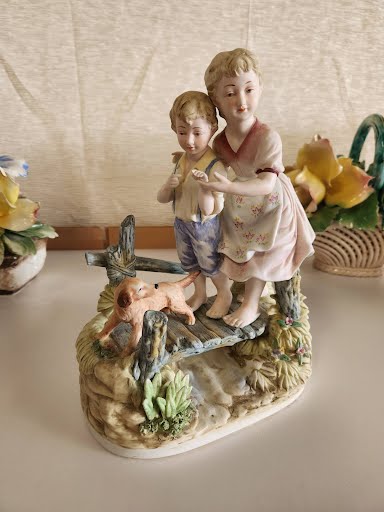 RARE MOM HOLDING BOY'S HAND CROSSING BRIDGE WITH DOG PORCELAIN FIGURE