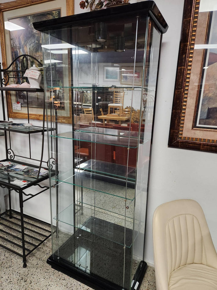 Henredon Display Unit Glass Curio