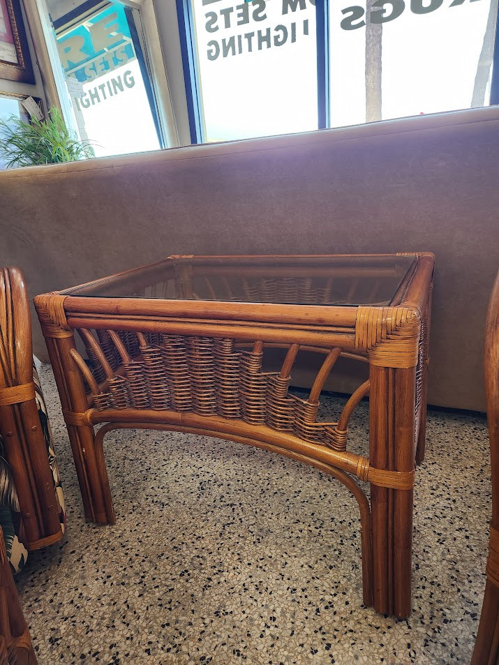 LEADERS Rattan end table
