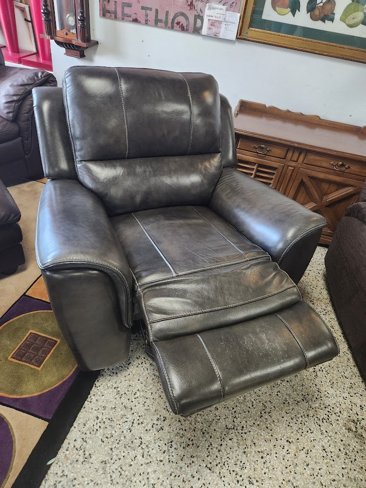 Recliner
